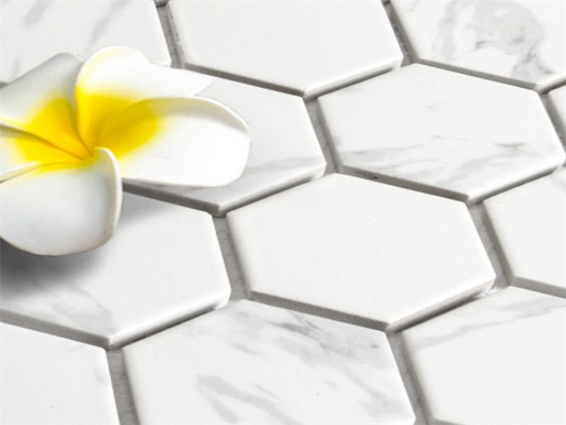 Calacatta weißer Mosaik-Marmorfliesen-Backsplash Precelain Großhandel