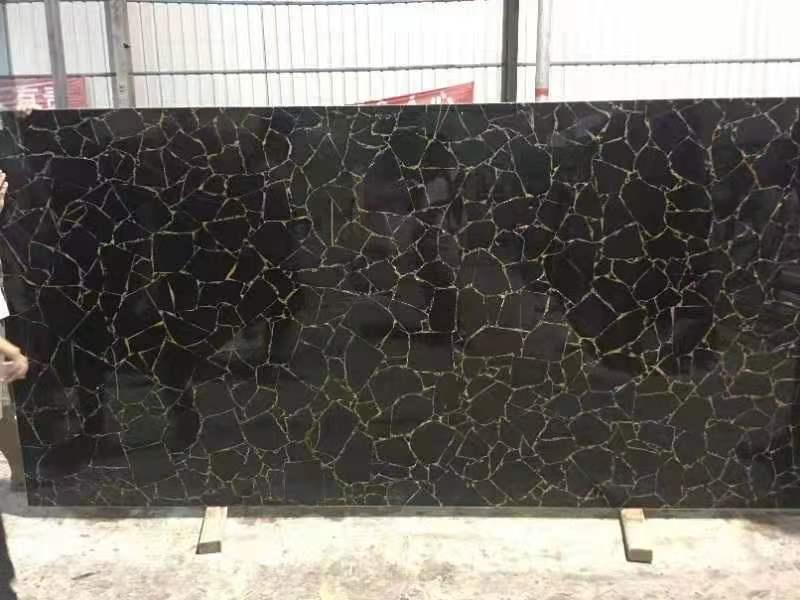 Obsidian-Halbedelsteinplatten zu verkaufen