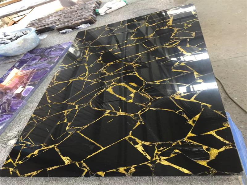 Obsidian-Halbedelsteinplatten zu verkaufen