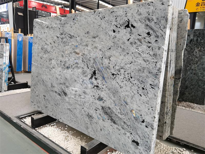 Neuer Snow Mountain Saphir-Granit-Fabrik-Direktverkauf