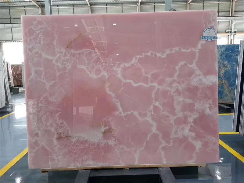 Arbeitsplatten aus rosa Onyx-Marmor
