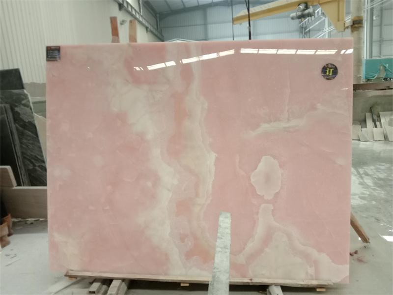 Arbeitsplatten aus rosa Onyx-Marmor