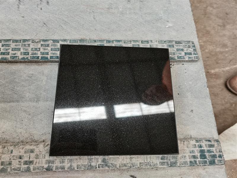 Absolut schwarze Granit-Arbeitsplattenfliese