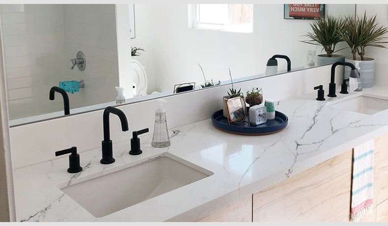 5094 Calacatta Valentin White Quartz Countertops