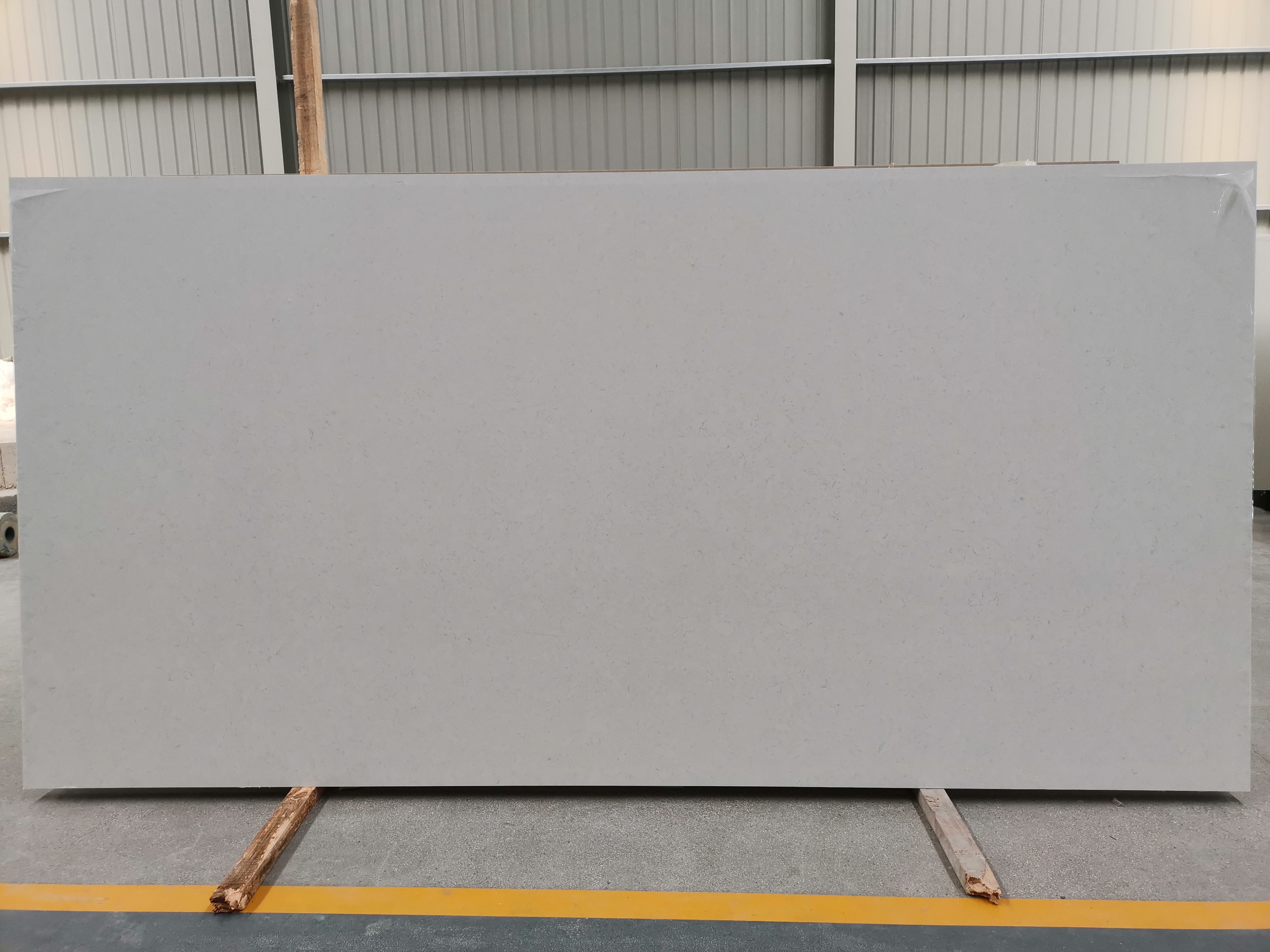 4055 Sandra White Marble Quartz Slab