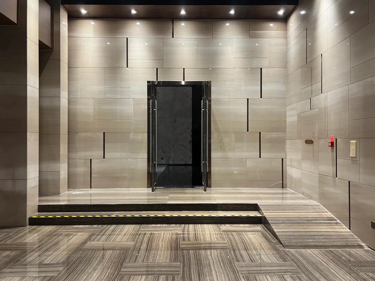 Referenz für die Fugenanordnung bei Steinmauerverkleidungen